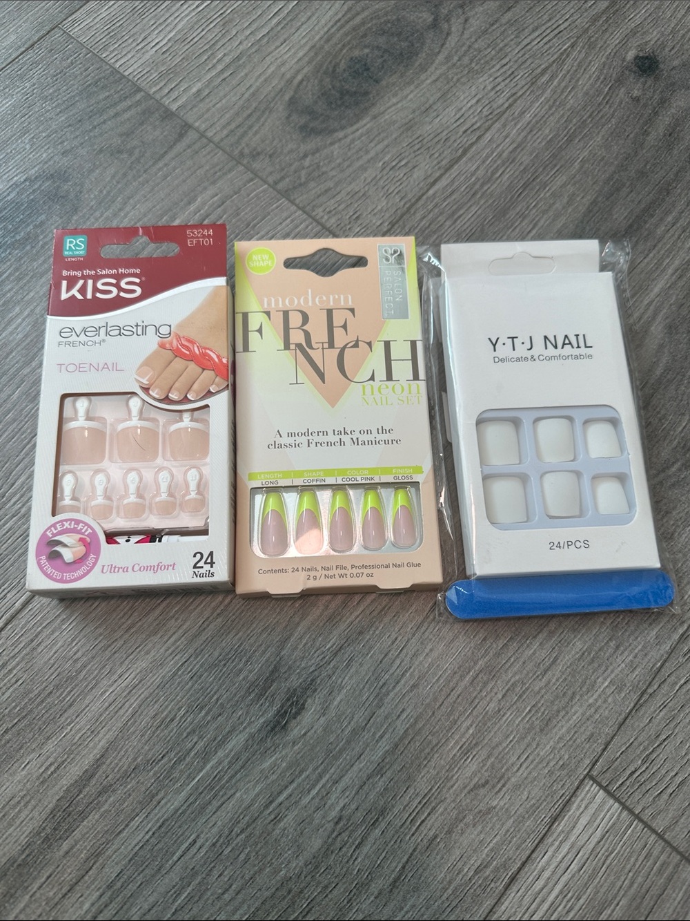 Kiss Everlasting French Toenail Press-On Nails Nude